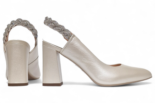 Elegant women's shoes made of genuine leather SALA dec 9954 ivory