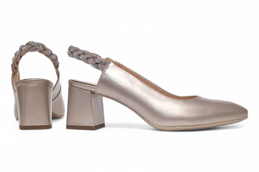 Elegant women's shoes made of genuine leather SALA dec 9977 gold