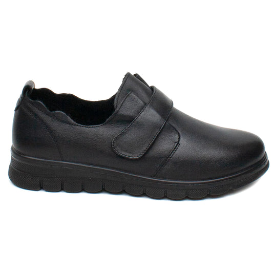 Women's casual shoes made of genuine leather FORMAZIONE 074 black