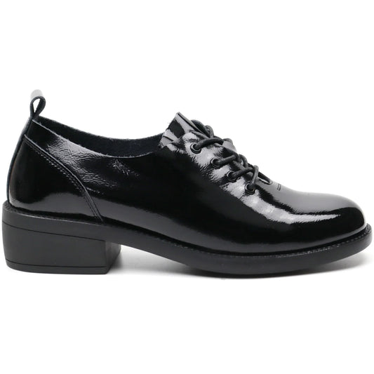 Women's casual shoes made of genuine leather FORMAZIONE 18-1 black patent