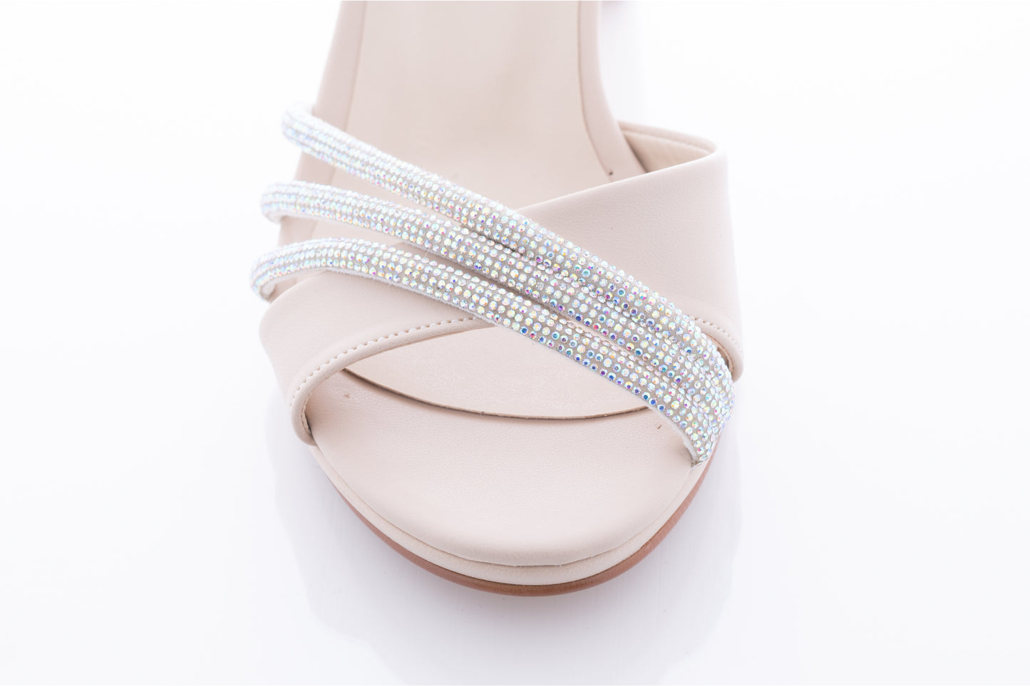 Women's casual sandals made of organic leather KARIN 7033 cream box