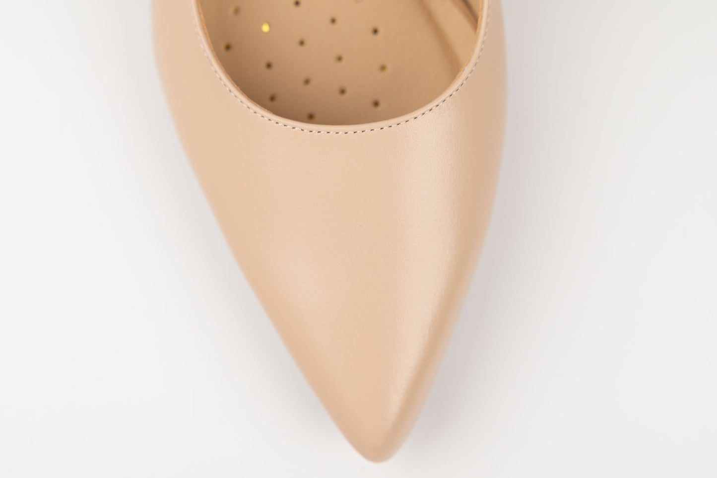 Pantofi dama decupati eleganti din piele naturala ANTONIO 4176 Ivory