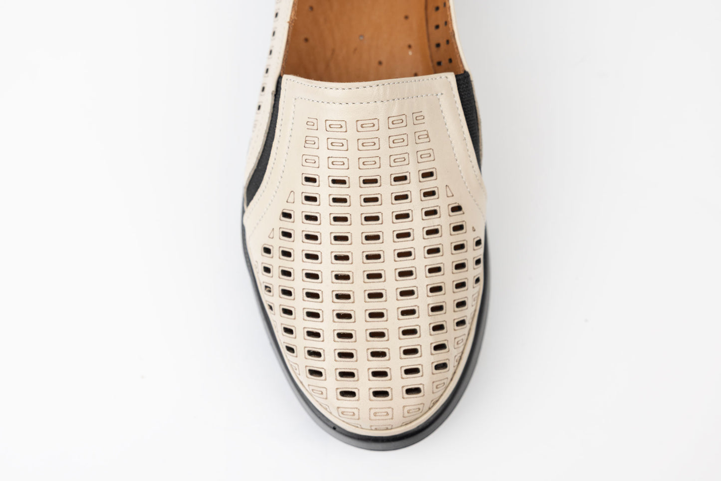 Pantofi dama piele naturală perforați LSD 93 Bej