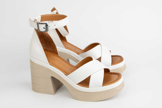 Women's casual sandals made of natural leather DOGATI 407 White