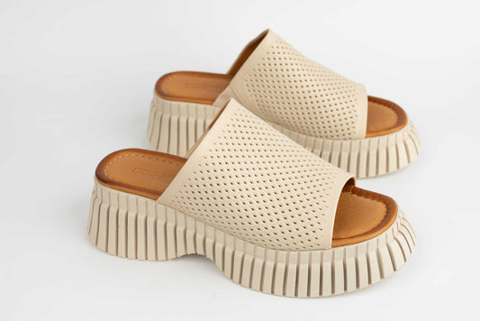 Women's genuine leather clogs DOGATI 10691 Beige