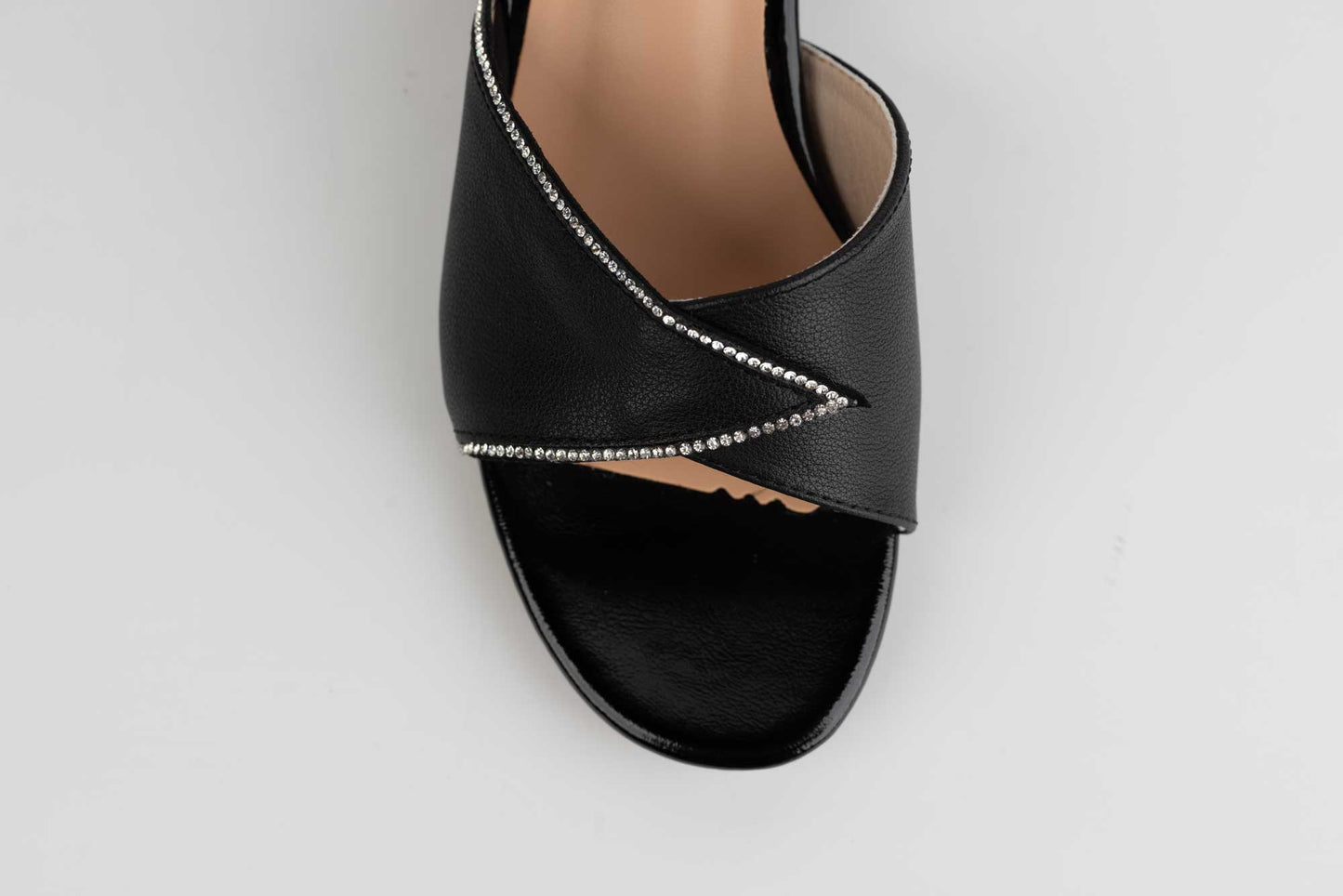 Women's sandals made of genuine leather FORMAZIONE 22068 N