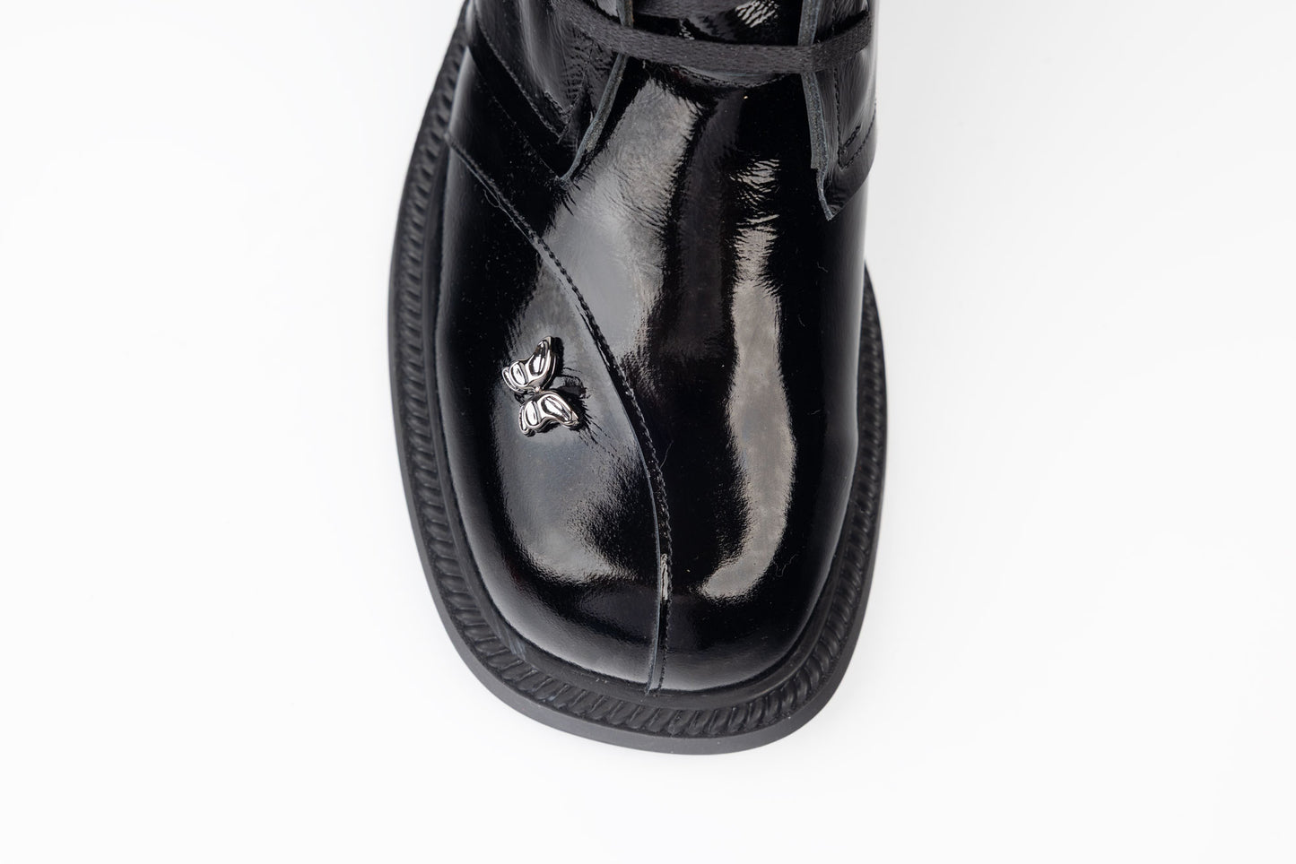 Women's boots natural leather DOGATI 104-26 N lacquer