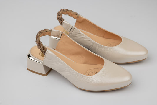 Women's genuine leather shoes PULSO 515 Cream