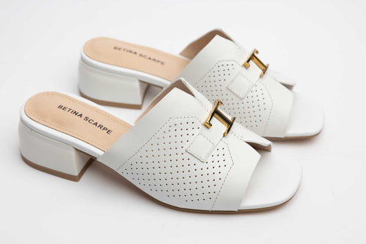 Women's clogs made of natural leather, studded with BETINA 5958, White