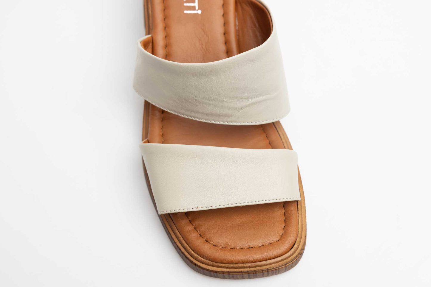 Women's genuine leather clogs DOGATI 15006 Beige