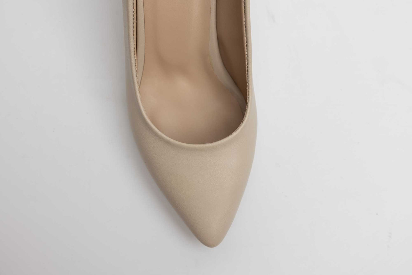 Women's eco-leather cut-out shoes KARIN 16 Box cream