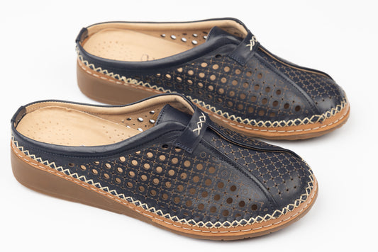 Women's genuine leather clogs ANNA VIOTI 04142 N