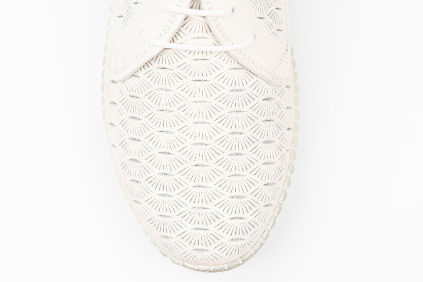 Pantofi dama piele naturală perforata GORETTI 43-03 Crem