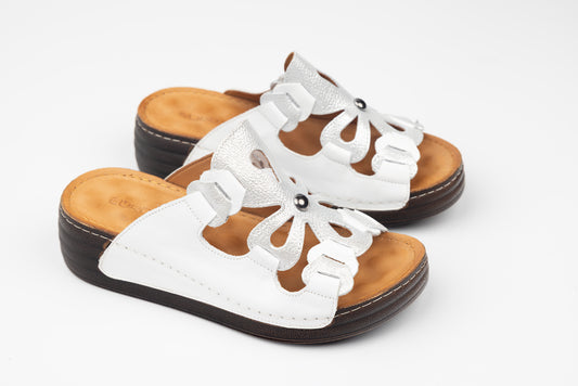 Women's genuine leather flip-flops LSD 216 White