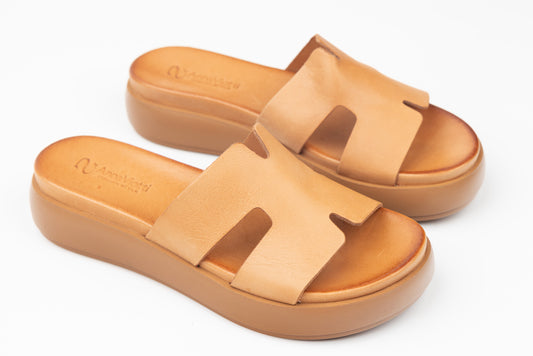 Women's genuine leather slippers ANNA VIOTI 2713 Camel