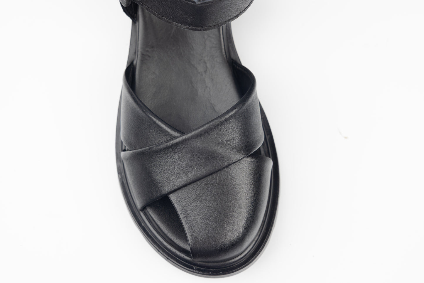 Women's sandals made of natural leather ANNA VIOTI 1090 n