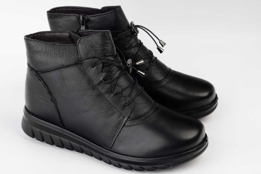 Women's casual boots, genuine leather, INFINITY 32 N box