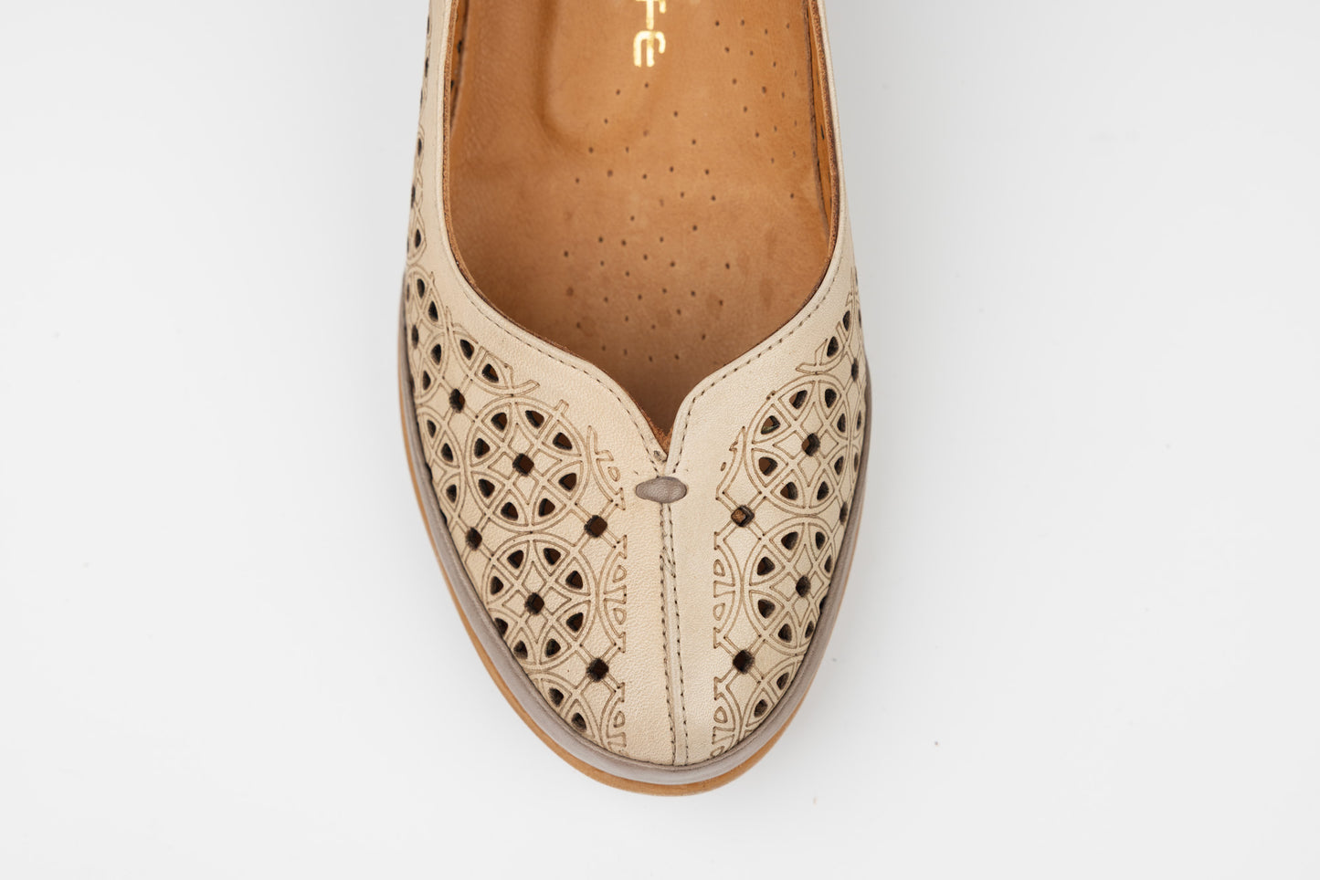 Pantofi dama piele naturală ortopedica LSD 748 Bej perforat 2