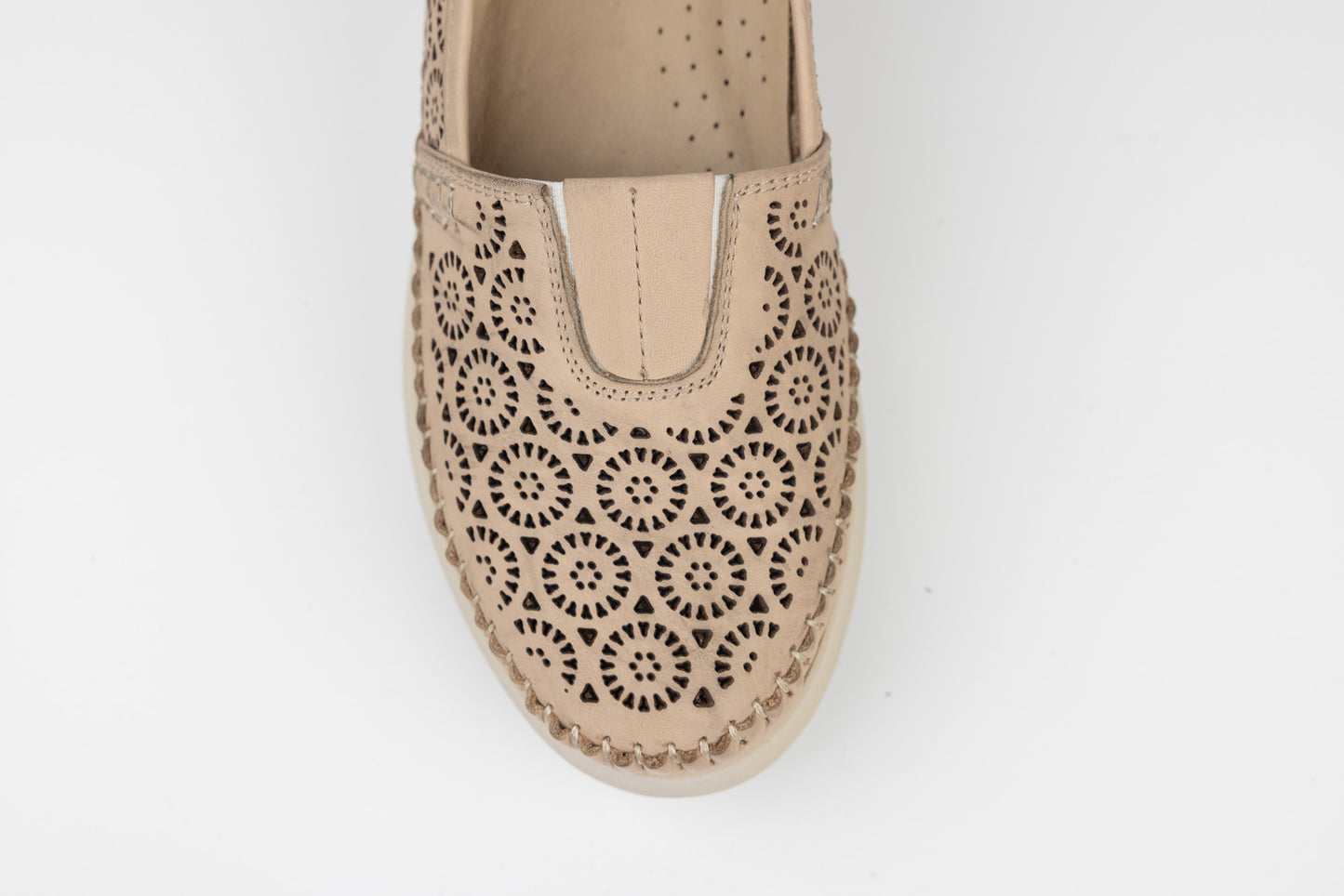 Pantofi dama piele naturală perforata GORETTI 43-55 Bej