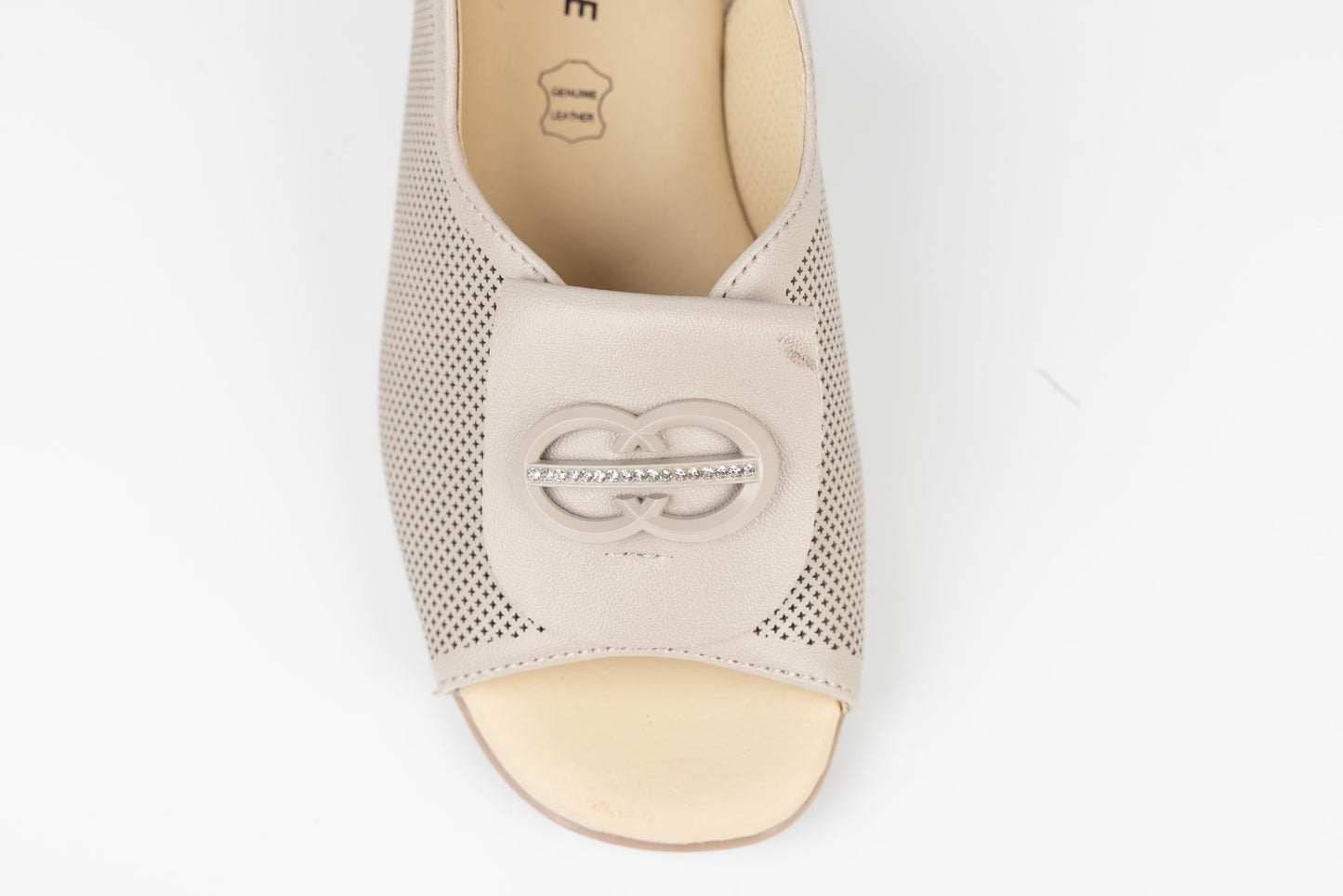 Women's genuine leather sandals BETINA 7501 Taupe