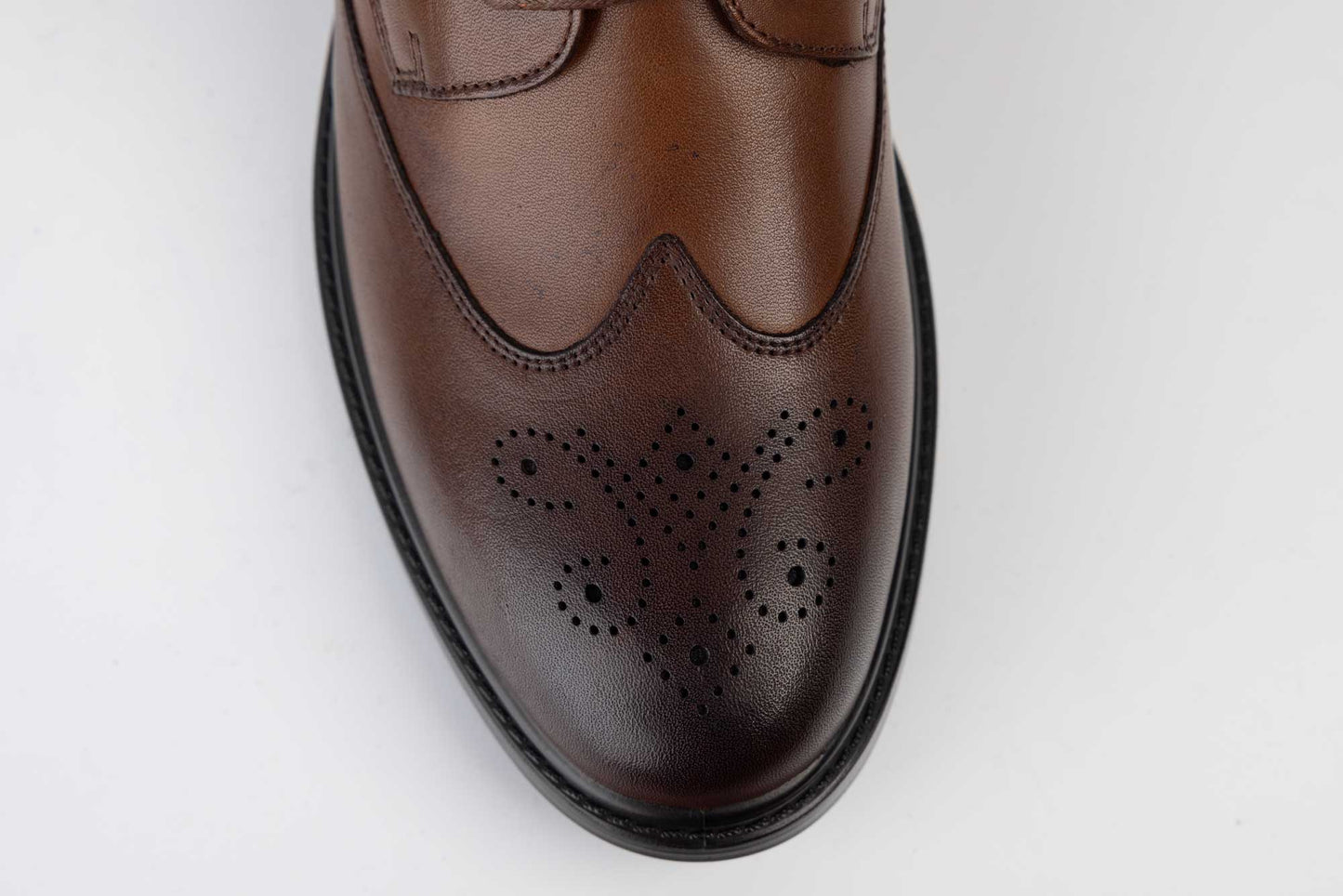 Men's casual shoes made of genuine leather 22185-1 Brown