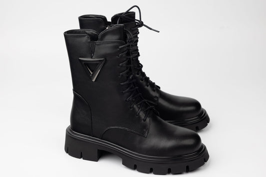 Women's boots made of natural leather ANNA VIOTI 2513 N (36-40)