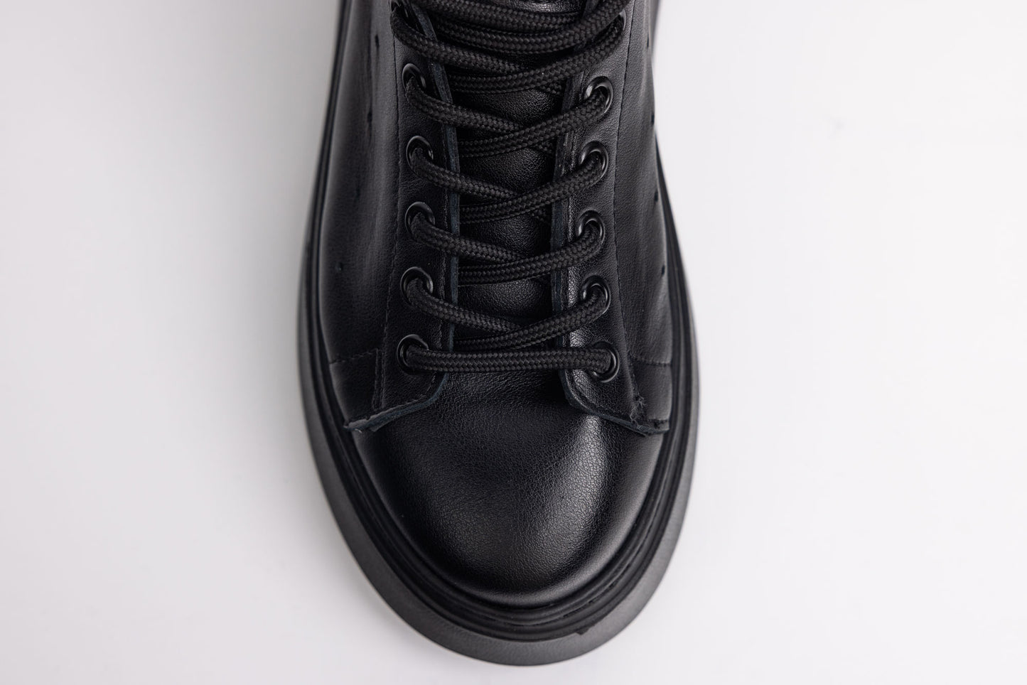 Women's casual shoes made of genuine leather PERLA 3182 N