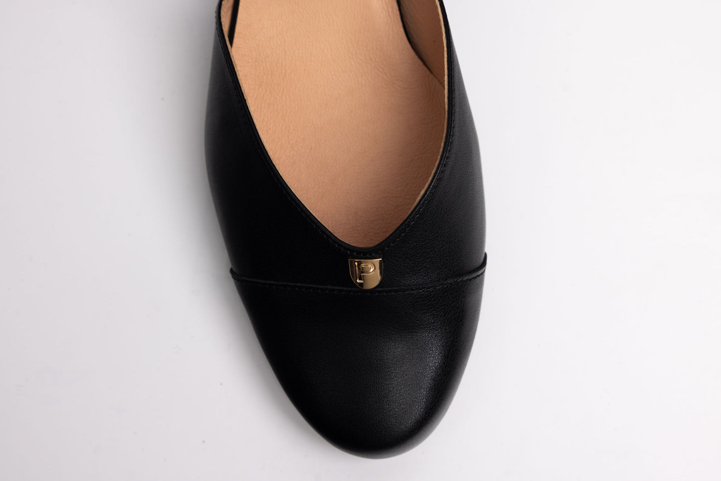 Women's genuine leather shoes PULSO 549 N XXL.