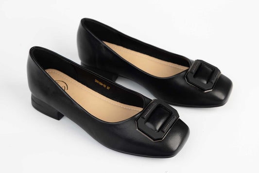 Elegant women's shoes made of genuine leather FORMAZIONE 5103-10 N box