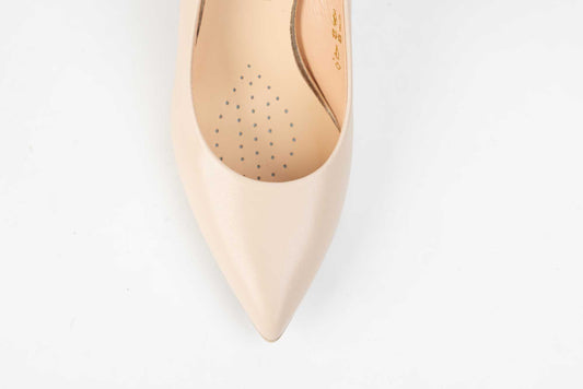 Elegant women's shoes made of genuine leather SALA 1816 beige box