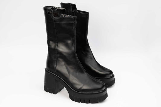 Women's casual boots made of genuine suede leather PERLA 1653 black box