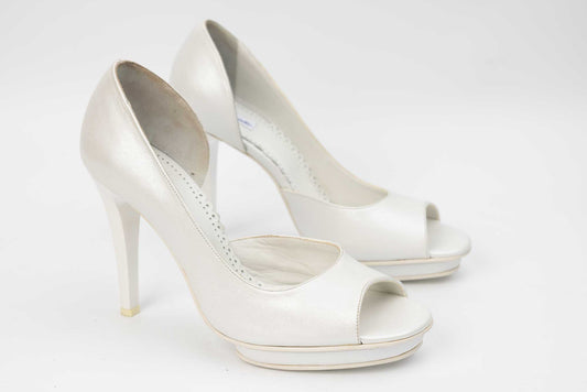 Women's sandals genuine leather AUTHENTIC 889 pearl white