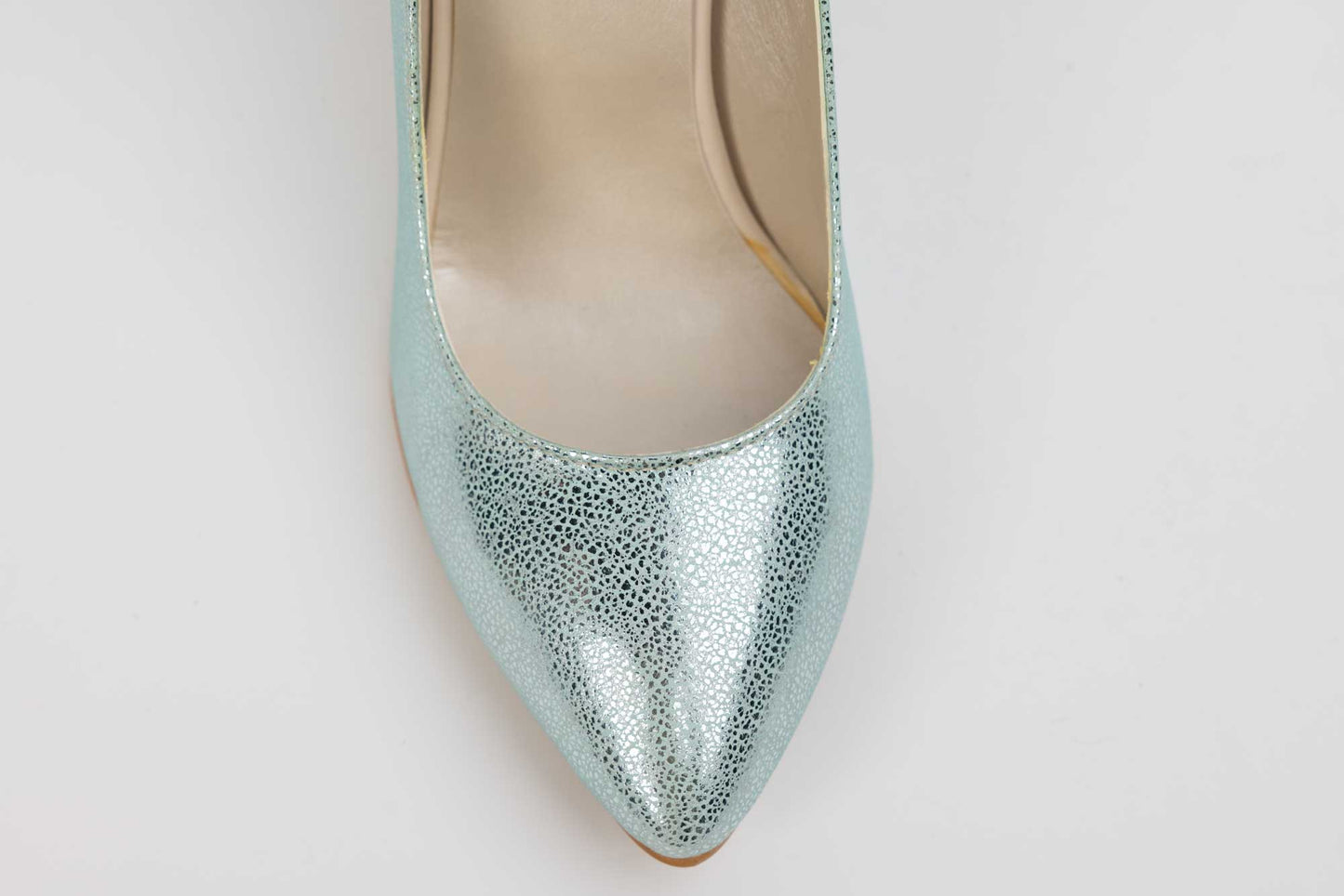 Elegant women's shoes made of genuine leather SORTEC 2691 Tourquaz silver