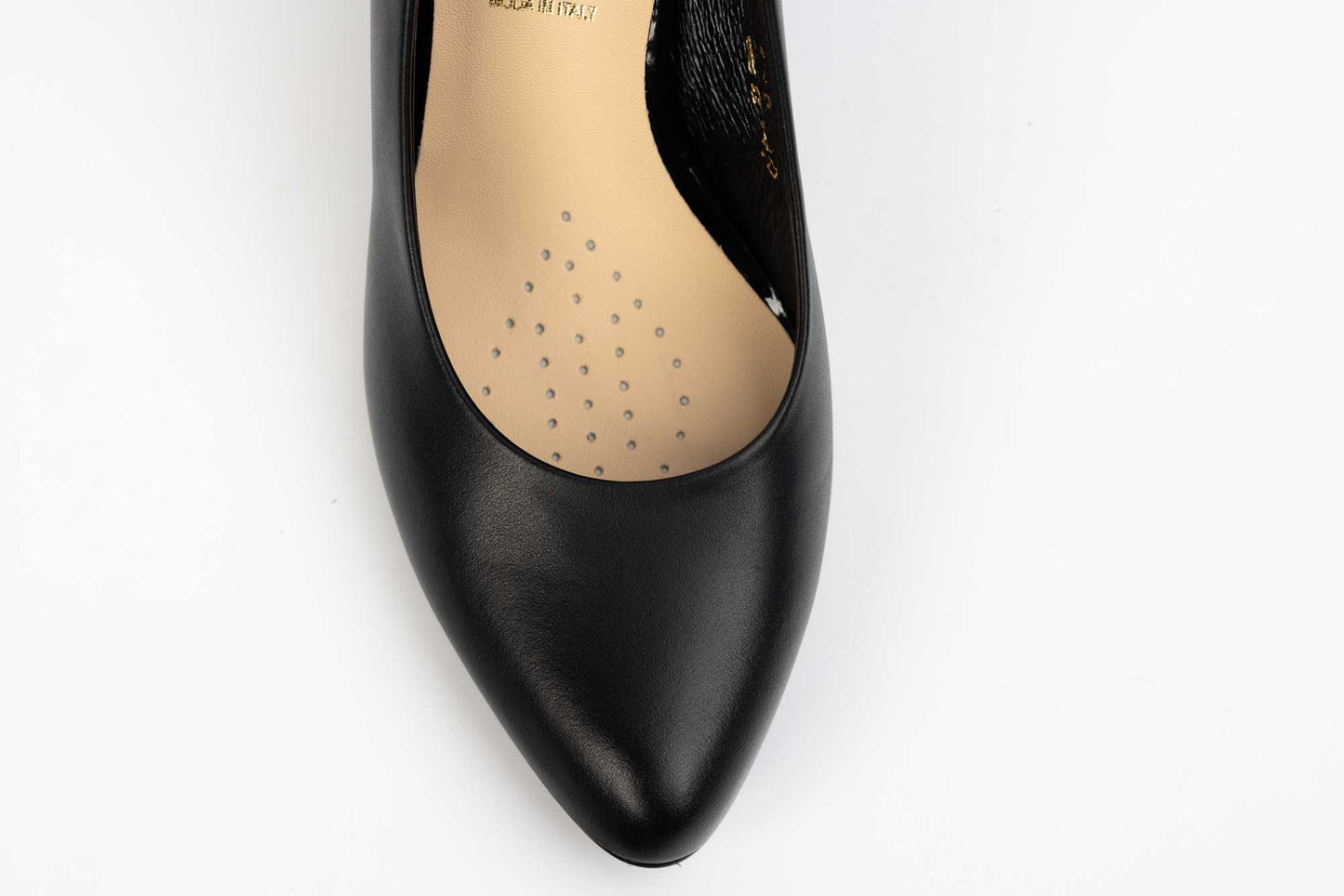 Elegant women's shoes made of natural leather SALA 9747 N box