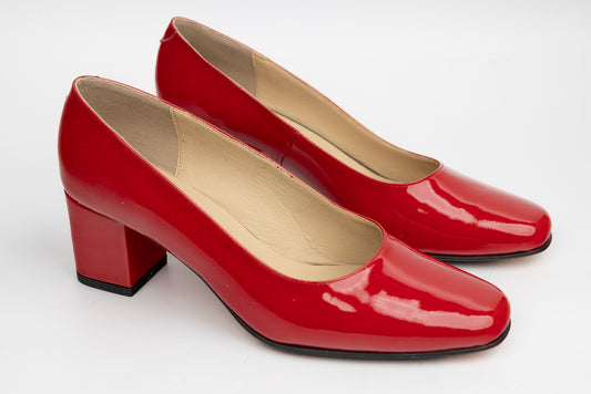 Women's shoes made of natural patent leather ANTONIO 337-355 Red patent