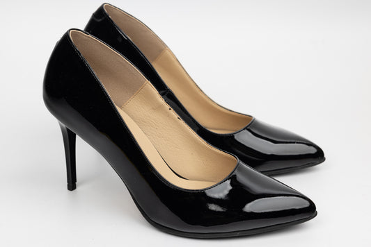 Women's shoes made of natural patent leather ANTONIO 3527-370 N patent