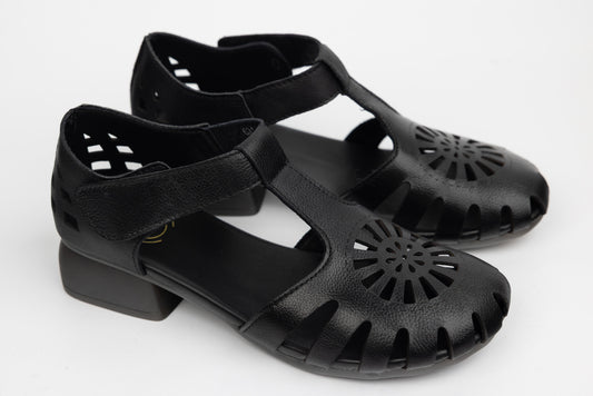 Women's sandals made of genuine leather FORMAZIONE 631 N