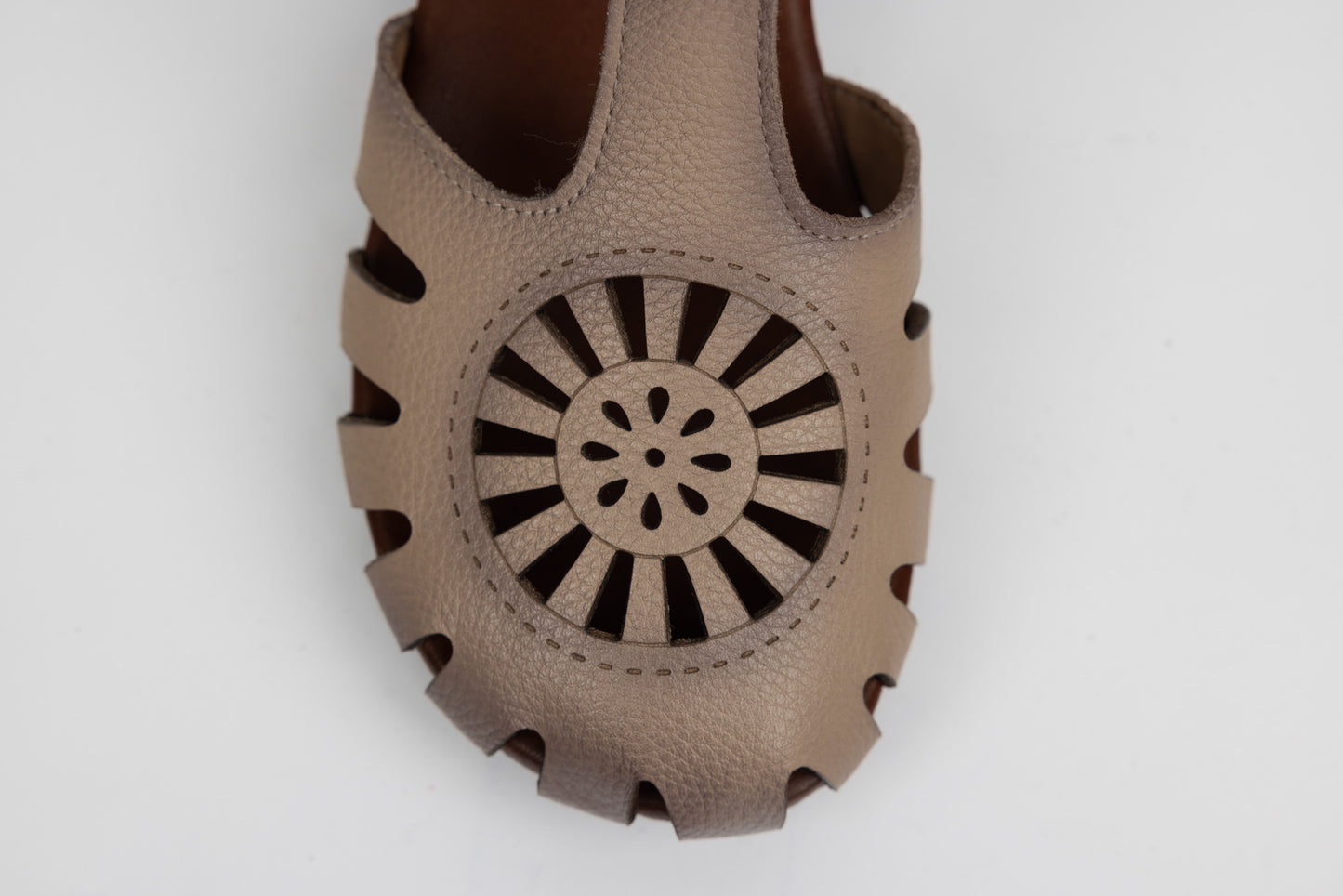 Women's sandals made of genuine leather FORMAZIONE 631 Apricot