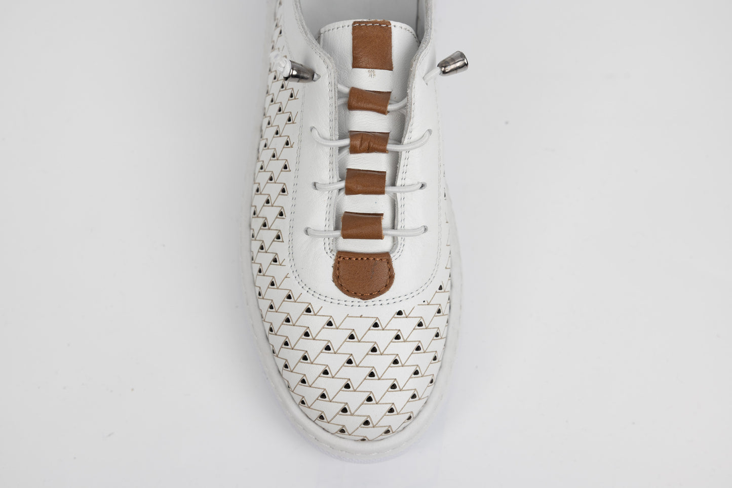 Pantofi dama piele naturală perforata JOHAN 6020 Alb