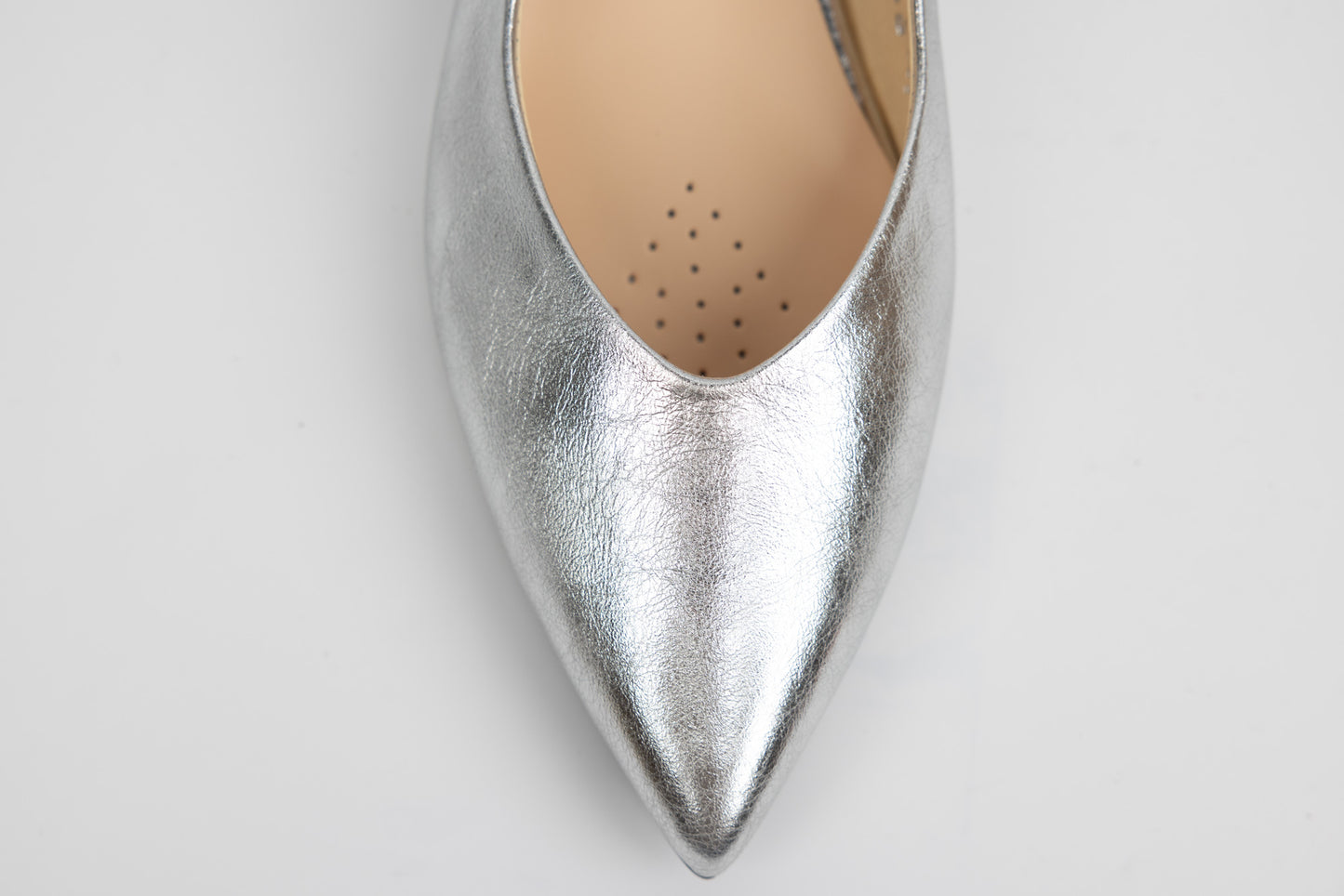 Elegant women's shoes made of genuine leather SALA 20645 Silver