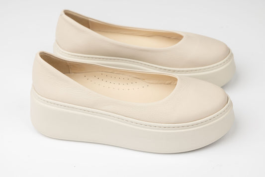 Women's orthopedic genuine leather shoes PERLA 3146 Beige