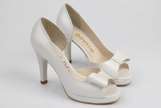 Women's genuine leather sandals NINA OCHINNI D01 Pearl white