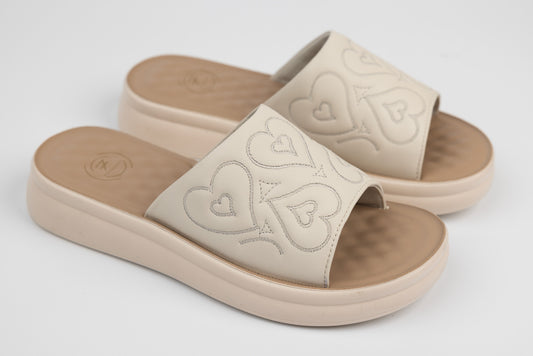 Women's genuine leather slippers FORMAZIONE 28-3 Cream