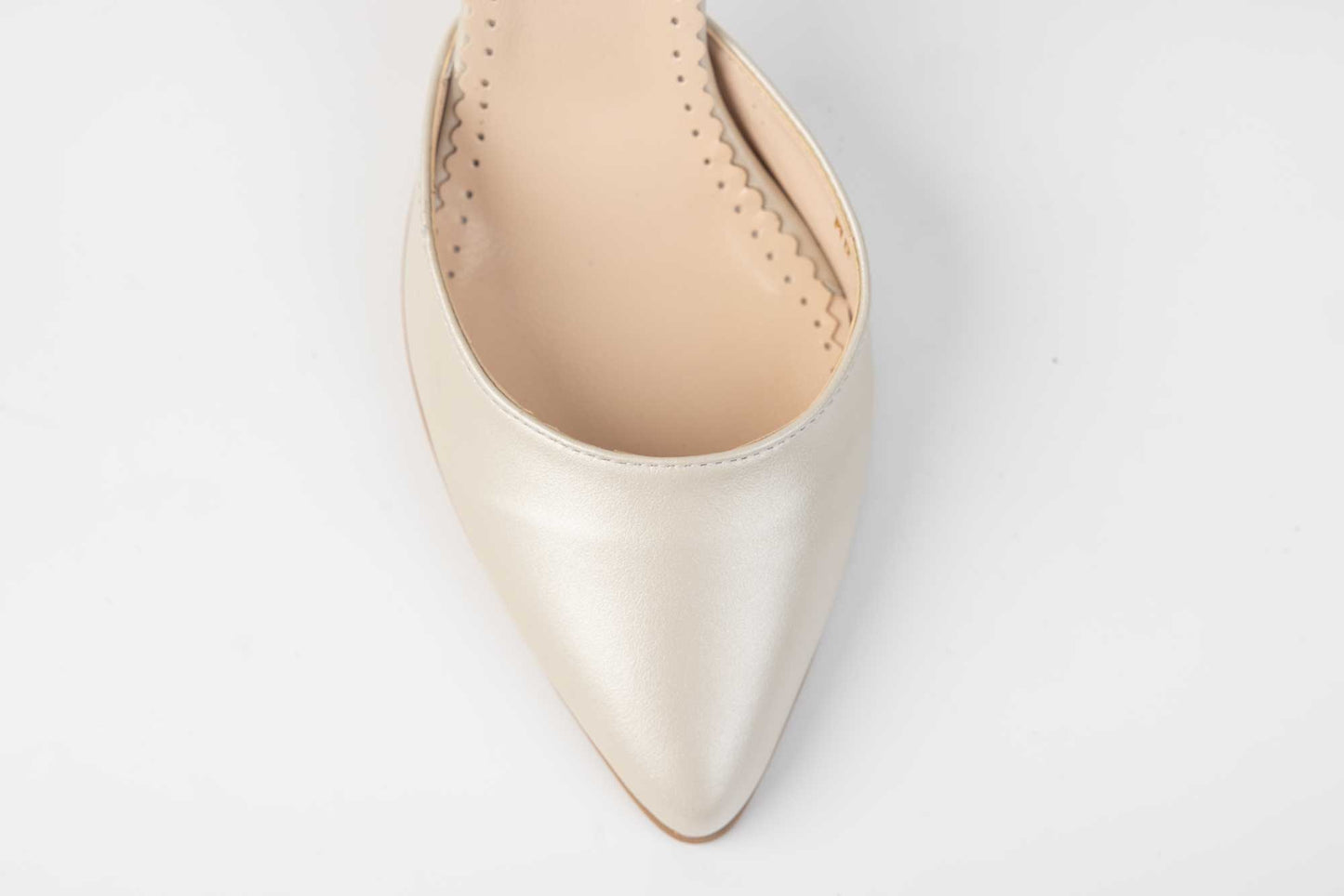 Pantofi dama decupați piele naturală PERLA 3314 Bej sidef