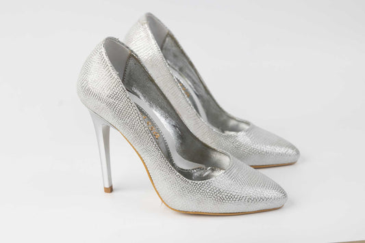 Elegant women's shoes made of genuine leather LARISA Selena Silver bub