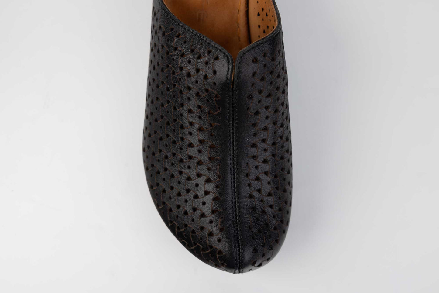 Saboti dama vara perforati piele naturala LSD 528 N