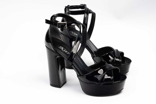 Elegant women's sandals made of eco-leather KARIN 7230 X Black lacquer