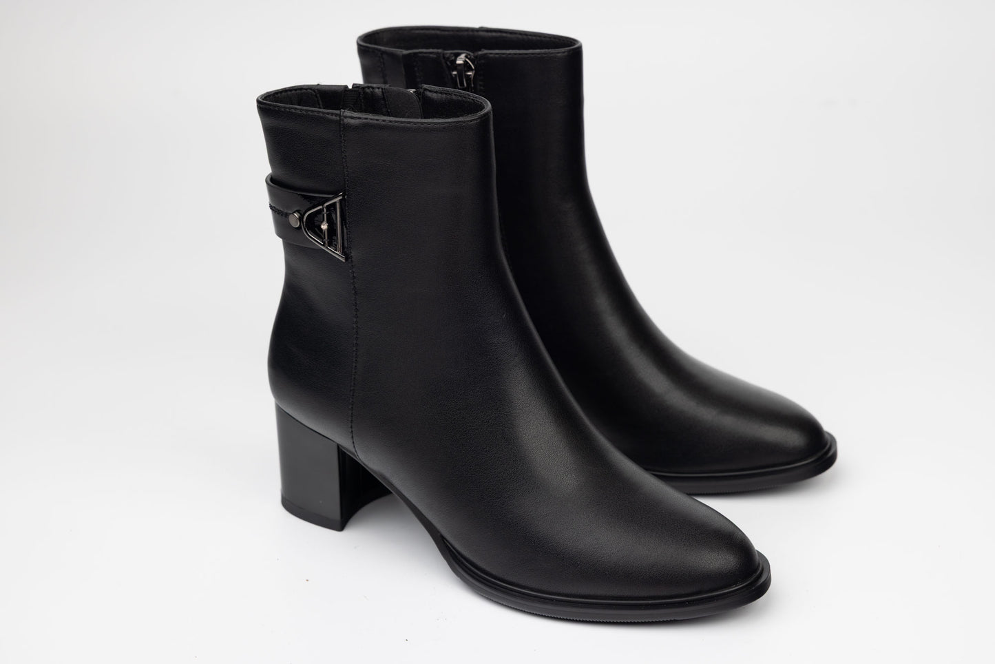 Ghete damă speciale piele naturală BETINA 4314 N box (33-36)