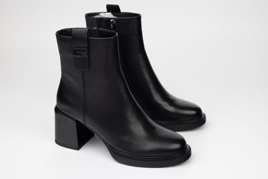 Women's genuine leather boots BETINA 355 N box