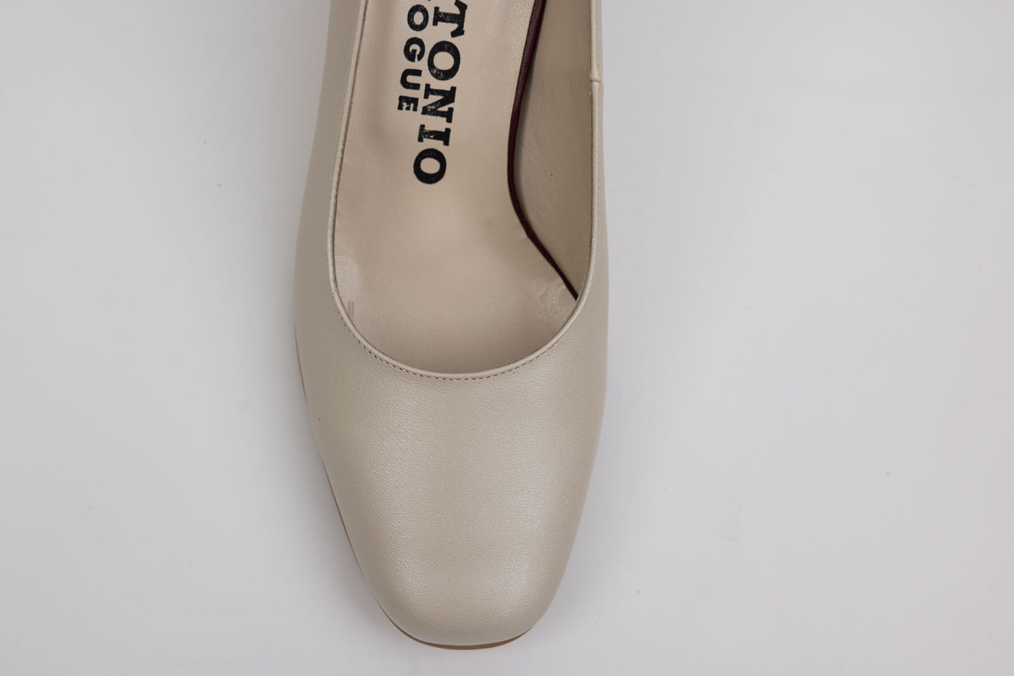 Women's genuine leather shoes ANTONIO 18337 Pearl beige